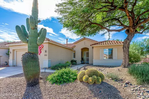 7683 W Starry Night Ln, Tucson, AZ 85743
