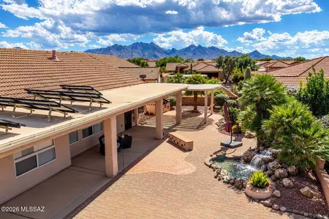 2315 E Bonita Canyon Dr, Green Valley, AZ 85614