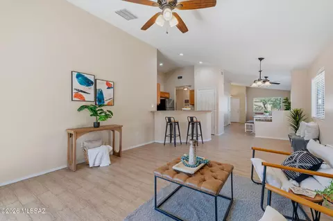 4122 E Coolbrooke Dr, Tucson, AZ 85756