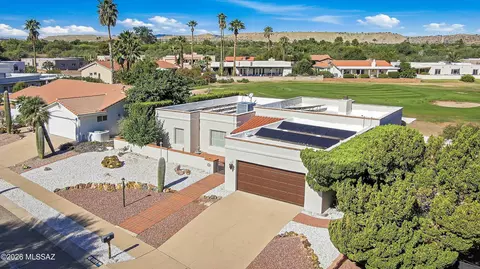 1121 N Abrego Dr, Green Valley, AZ 85614