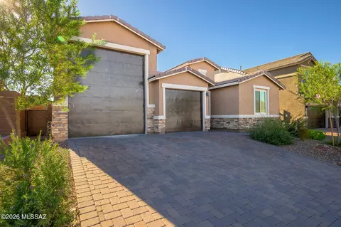 7970 S Borealis Way, Tucson, AZ 85747