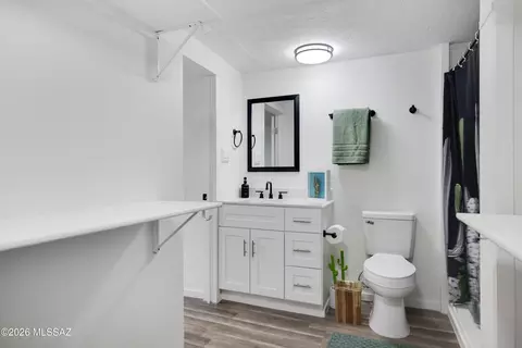 Bath - 33 Spring Canyon Rd, Bisbee, AZ 85603 photo 3 of 5