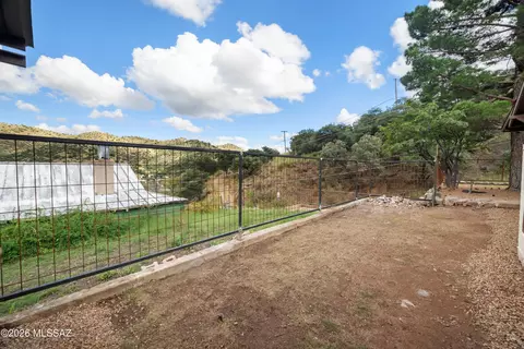 Exterior - 33 Spring Canyon Rd, Bisbee, AZ 85603 photo 3 of 7