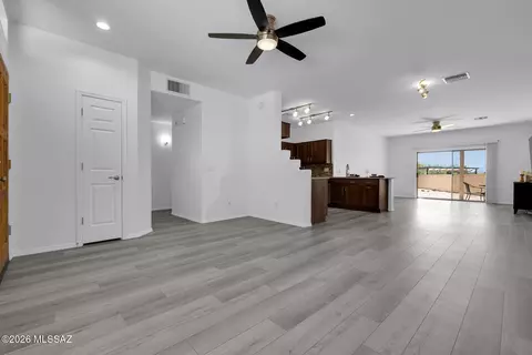 3651 S Escalante Oasis Pl, Tucson, AZ 85730