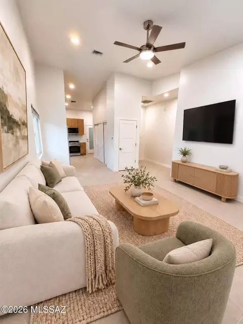 850 E Seneca St, Tucson, AZ 85719