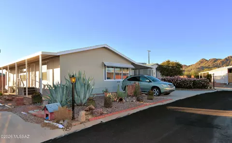 6136 S Barrister Rd, Tucson, AZ 85746