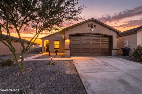 617 W Calle Vela Mayor, Sahuarita, AZ 85629