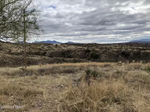 1131 Luz Ct #6, Rio Rico, AZ 85648