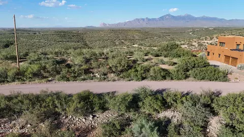 68 Calle Dinamarca #29, Rio Rico, AZ 85648