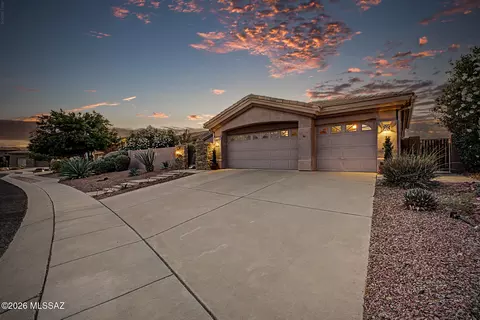 Exterior - 2145 N Split Rock Pl, Tucson, AZ 85749 photo 2 of 15