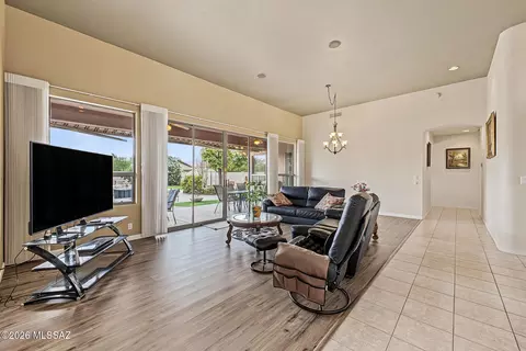 Living - 2145 N Split Rock Pl, Tucson, AZ 85749 photo 3 of 6