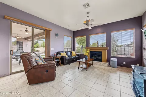 Living - 2145 N Split Rock Pl, Tucson, AZ 85749 photo 4 of 6