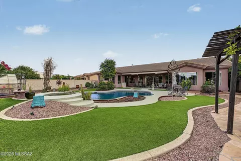 Exterior - 2145 N Split Rock Pl, Tucson, AZ 85749 photo 12 of 15