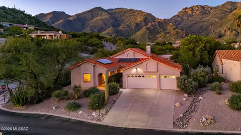 6301 E Calle De Mirar, Tucson, AZ 85750