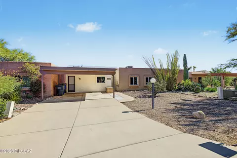 9687 E Laurel Ridge Dr, Tucson, AZ 85748