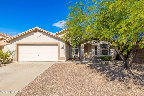3204 W Vuelta De Los Mineros, Tucson, AZ 85745
