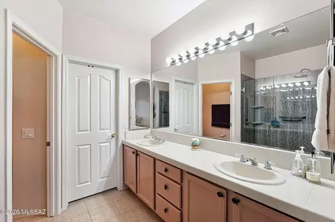 Bath - 63572 E Harmony Dr, Tucson, AZ 85739 photo 2 of 3