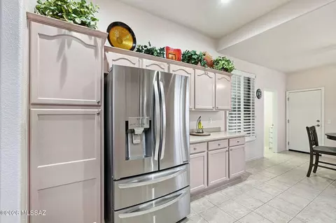 Kitchen - 63572 E Harmony Dr, Tucson, AZ 85739 photo 2 of 3