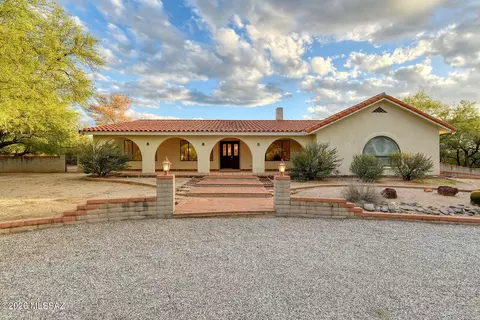 11280 E Prince Rd, Tucson, AZ 85749