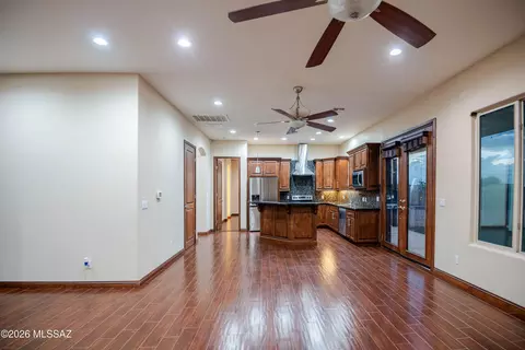 Living - 13923 E Windy Way E, Vail, AZ 85641 photo 3 of 3