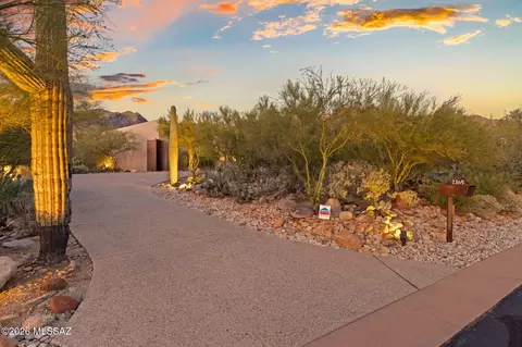2365 E Long Shadow Pl, Tucson, AZ 85718