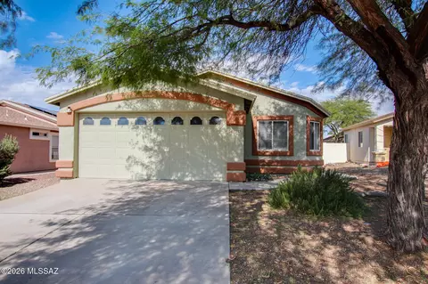 10233 E Desert Mesa Dr, Tucson, AZ 85747