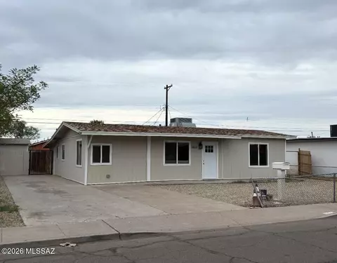 1813 N 38th Ln, Phoenix, AZ 85009