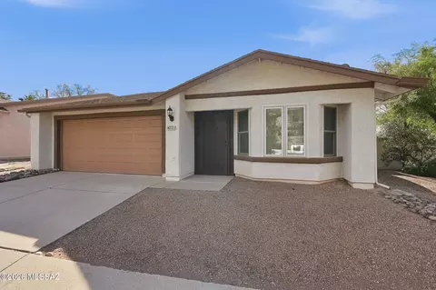 4771 W Latchstring Ct, Tucson, AZ 85741