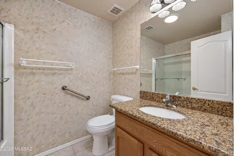 Bath - 65689 E Desert Moon Dr, Tucson, AZ 85739 photo 1 of 3