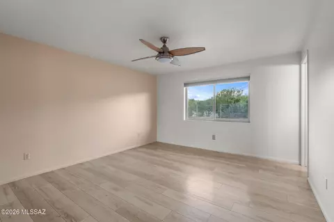 Bedroom - 10050 E Lorian St, Tucson, AZ 85748 photo 3 of 6