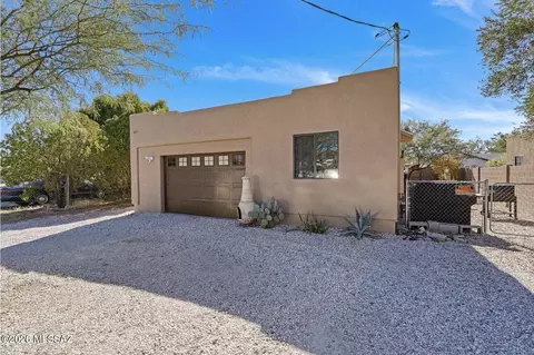 834 E Limberlost Dr, Tucson, AZ 85719