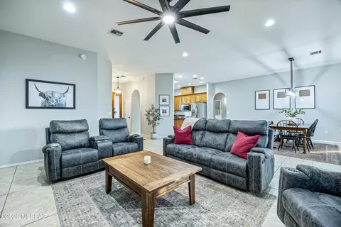 Living - 1 N Larkin Dr, Vail, AZ 85641 photo 4 of 4