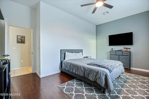 Bedroom - 1 N Larkin Dr, Vail, AZ 85641 photo 6 of 8