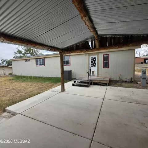 Exterior - 567 El Sol Dr, Benson, AZ 85602 photo 1 of 3