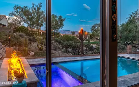 13184 N Desert Flora Ln, Marana, AZ 85658