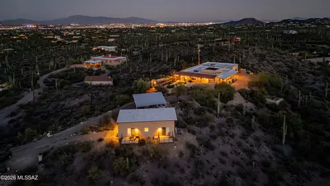 3233 N Six Bar Spur, Tucson, AZ 85745