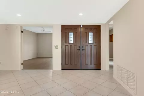Entry Way - 64261 E Chippewa Ct, Tucson, AZ 85739 photo 2 of 2
