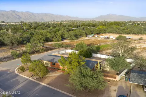 2260 N Arena Vista Ave, Tucson, AZ 85715