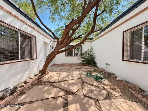 Exterior - 7626 E 38th St, Tucson, AZ 85730 photo 4 of 9