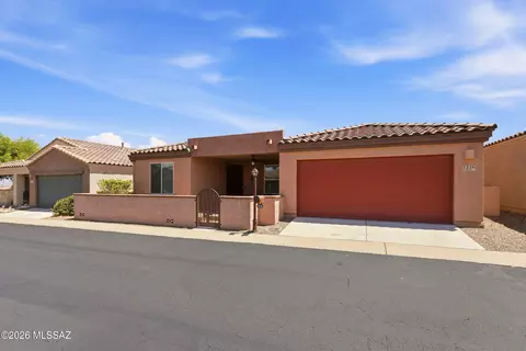 1316 W Vuelta Del Yunque, Sahuarita, AZ 85629