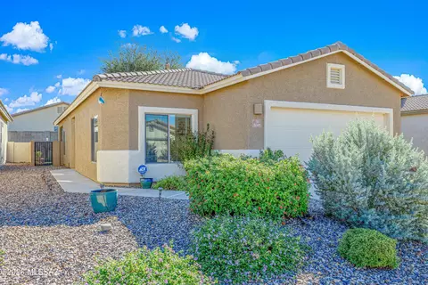 1085 S Floral Ridge Way, Tucson, AZ 85710