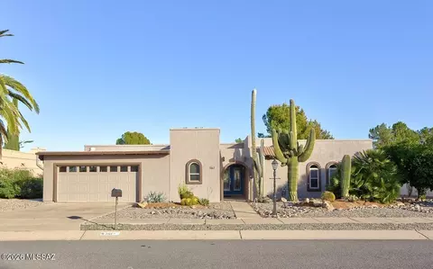 161 E Paseo De Golf, Green Valley, AZ 85614
