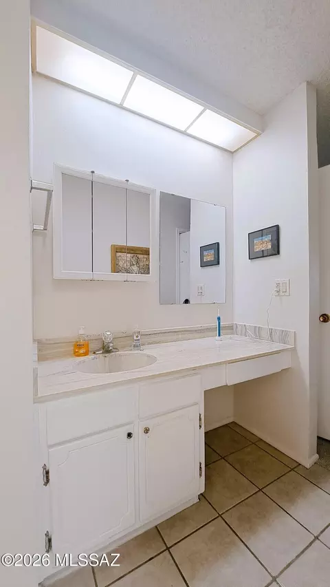 Bath - 1011 E Irene St, Sunsites, AZ 85625 photo 4 of 4