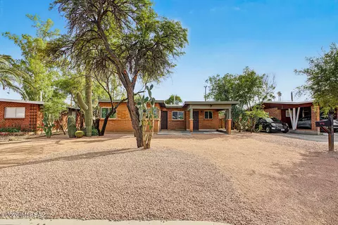 Exterior - 5632 E 4th St, Tucson, AZ 85711 photo 7 of 7