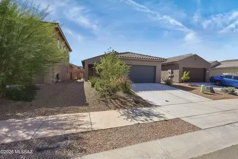 12600 E Caden Dr, Vail, AZ 85641