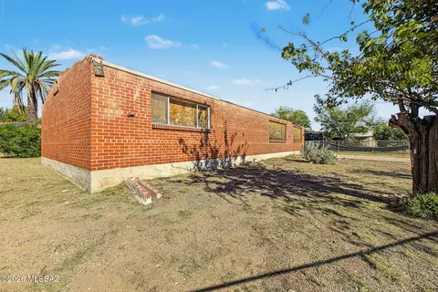 Exterior - 3553 E Frankfort Stra, Tucson, AZ 85706 photo 1 of 12
