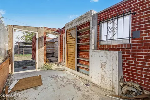 Exterior - 3553 E Frankfort Stra, Tucson, AZ 85706 photo 4 of 12