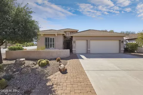 2292 E Skywalker Way, Green Valley, AZ 85614