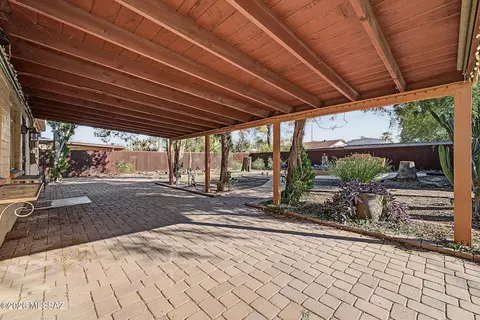 Exterior - 4640 E 9th St, Tucson, AZ 85711 photo 3 of 7