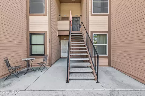 5636 S Wood Crest Dr, Tucson, AZ 85746